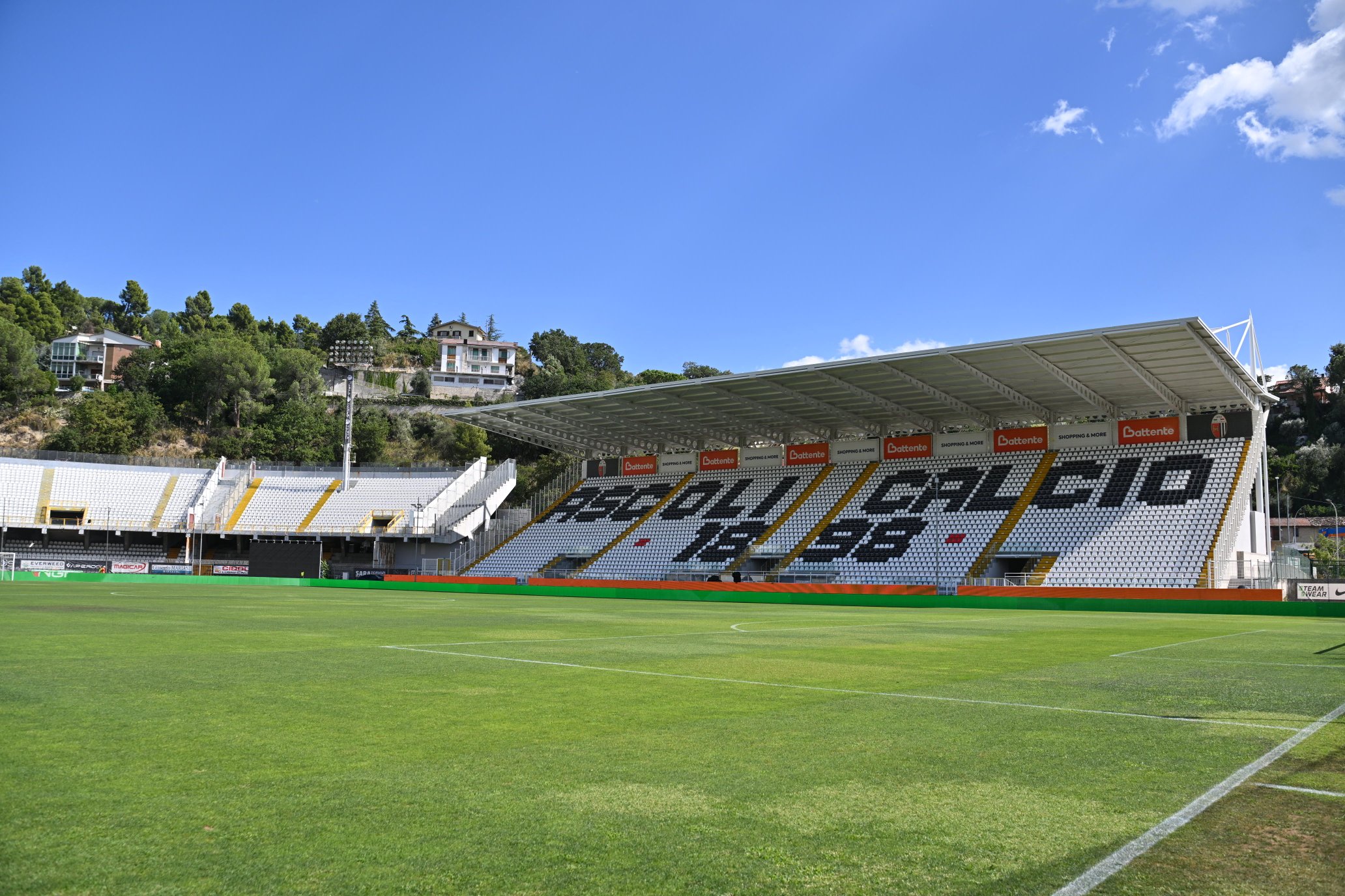 Stadio Cino e Lillo Del Duca